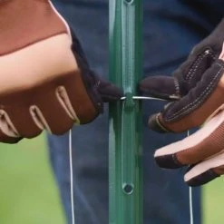 Everbilt 2-1/4 in. x 2-1/2 in. x 4 ft. Green Steel Fence U Post -Everbilt Store green everbilt t posts u posts 901154eb 76 1000