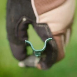 Everbilt 1.3 in. x 1.3 in. x 5 ft. 14-Gauge Powder Coated Steel Fence U-Post -Everbilt Store powder coated green everbilt garden fencing 901155eb a0 1000